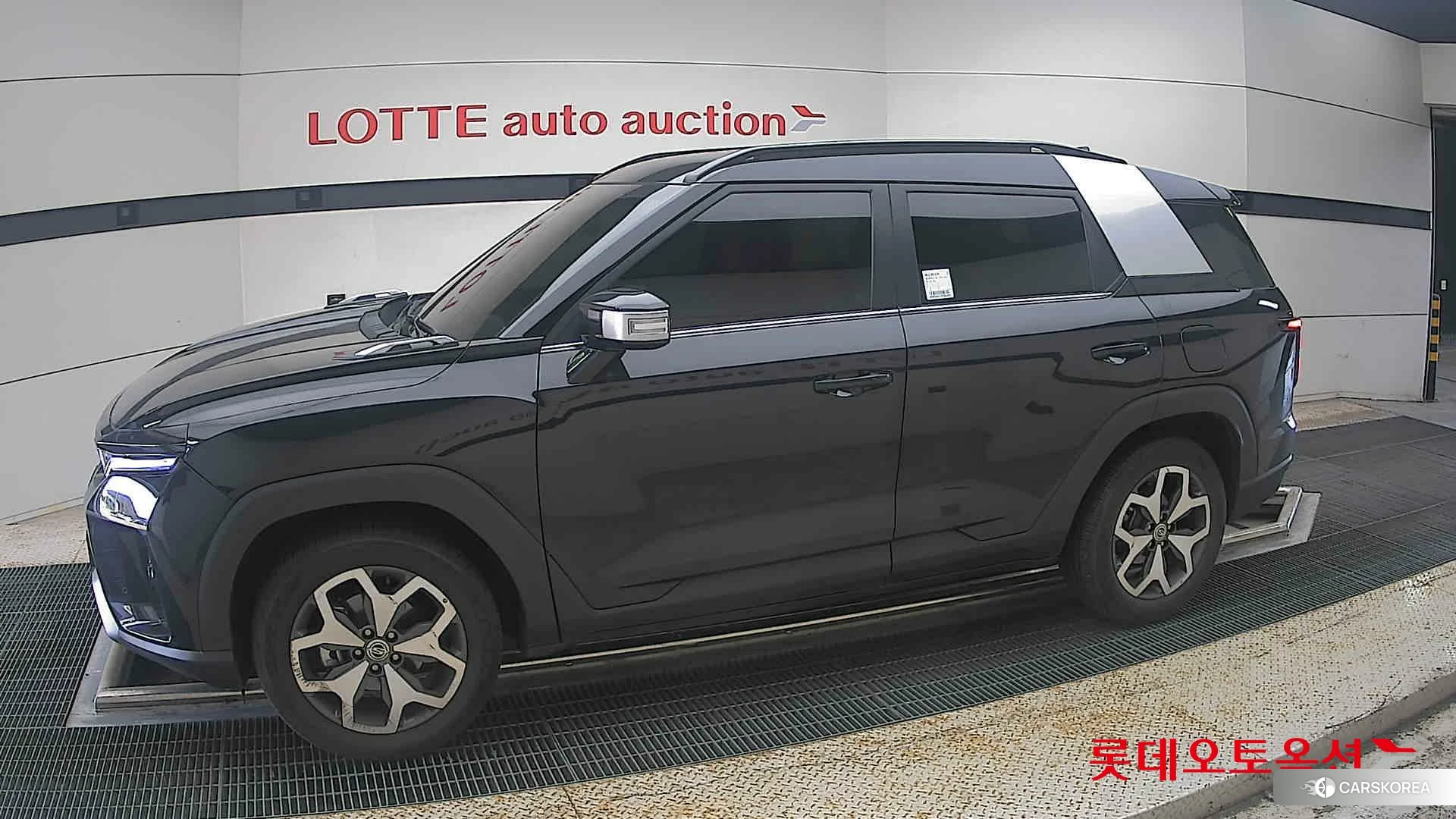 SsangYong Torres 2023 Spaceblack из Кореи, фото 3