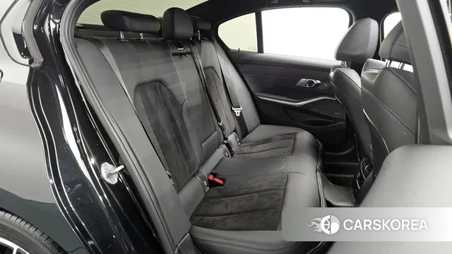 BMW 3 Series (G20) 2021 Черный из Кореи, фото 3