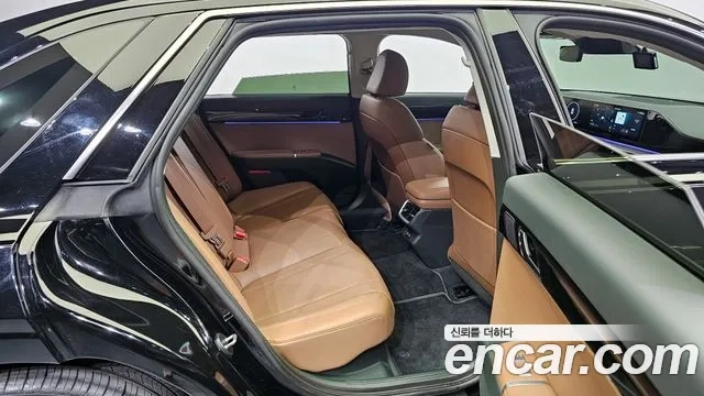 Hyundai Grandeur Hybrid (GN7) 2023 Черный из Кореи, фото 3