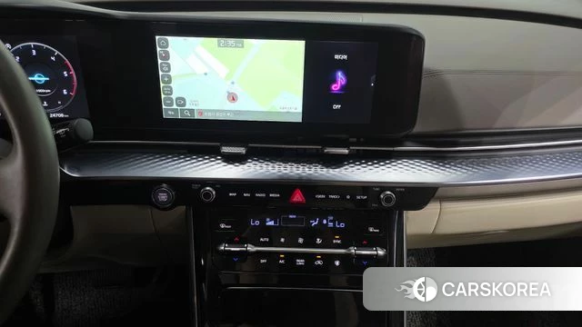 Kia Carnival 4th generation 2023 Белый из Кореи, фото 3