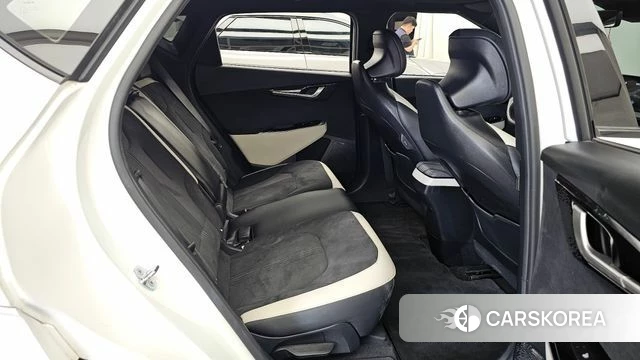 Kia EV6 2022 Белый из Кореи, фото 3