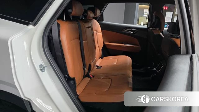 Kia Sportage 5th Generation Hybrid 2023 Белый из Кореи, фото 3