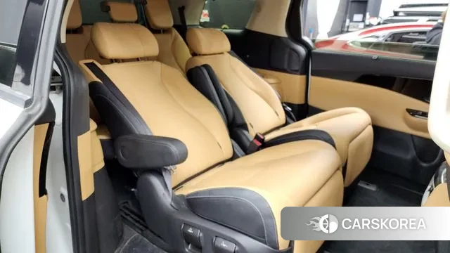 Kia Carnival 4th generation 2022 Белый из Кореи, фото 3