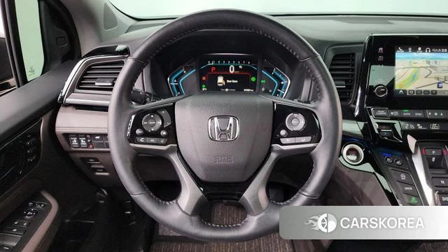 Honda Odyssey 2021 Серый из Кореи, фото 3