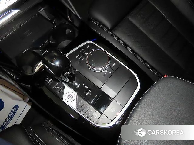 BMW X4 (G02) 2023 Черный из Кореи, фото 3