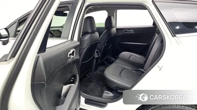 Kia Sportage 5th Generation 2022 Белый из Кореи, фото 3