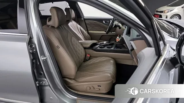 Kia K8 2021 Серебристо-серый из Кореи, фото 3