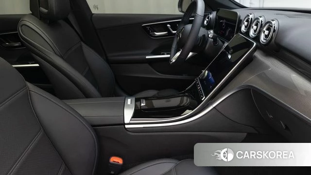 Mercedes-Benz C-Class W206 2026 Белый из Кореи, фото 3
