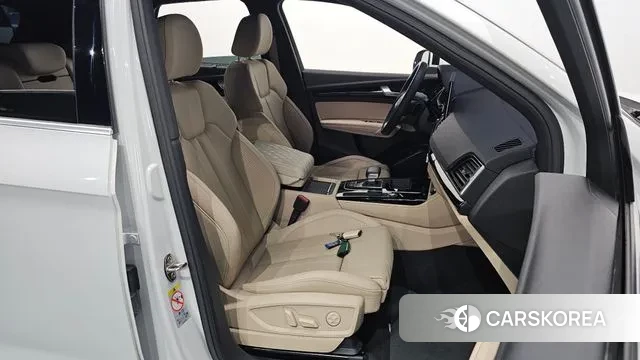 Audi Q5 (FY) 2021 Белый из Кореи, фото 3