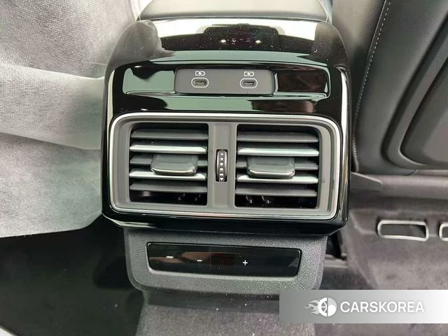 Audi Q5L 2026 Черный из Китая, фото 3