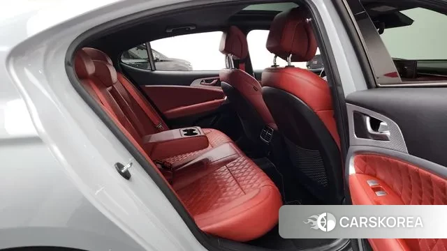 Genesis The New G70 2021 Серебристо-серый из Кореи, фото 3