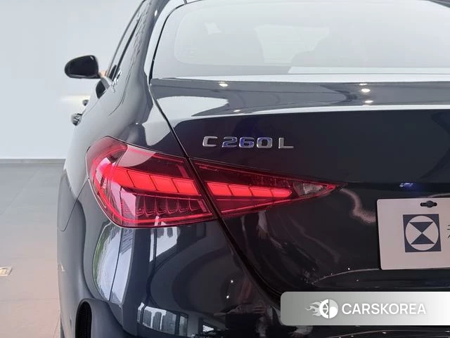 Mercedes-Benz Class C 2022 Зеленый из Китая, фото 3