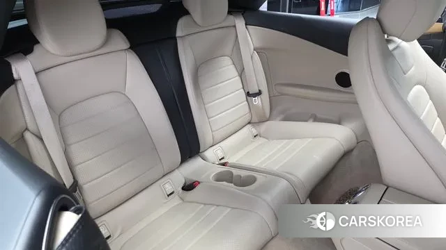 Mercedes-Benz C-Class W205 2020 Белый из Кореи, фото 3