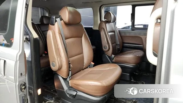 Hyundai The New Grand Starex 2018 Серебряный из Кореи, фото 3