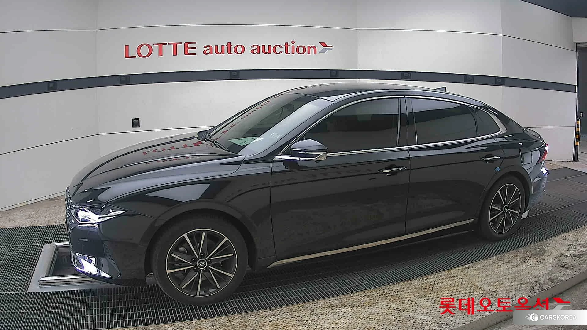 Hyundai Grandeur 2022 Черный из Кореи, фото 3