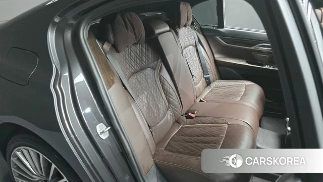 BMW 7 Series (G11) 2020 Серый из Кореи, фото 3