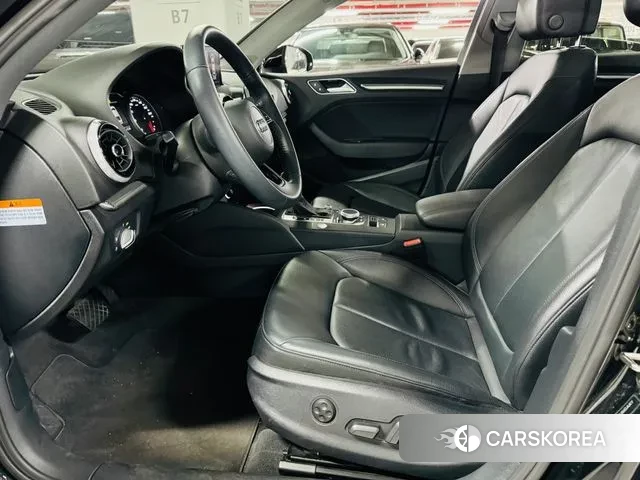 Audi New A3 2018 Черный из Кореи, фото 3