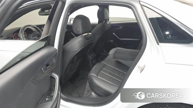 Audi A4 (B9) 2019 Белый из Кореи, фото 3