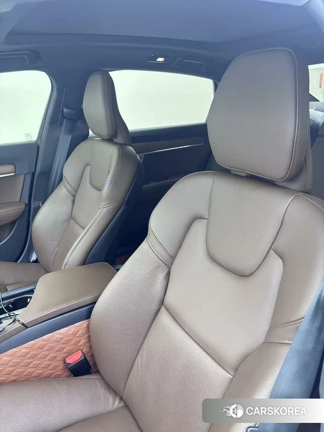 Volvo S90 2023 Черный из Китая, фото 3