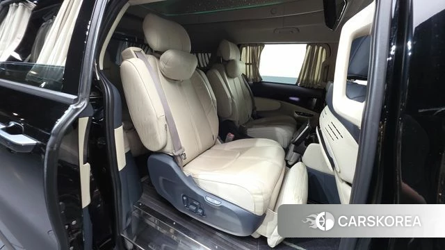 Kia Carnival 4th generation 2022 Черный из Кореи, фото 3