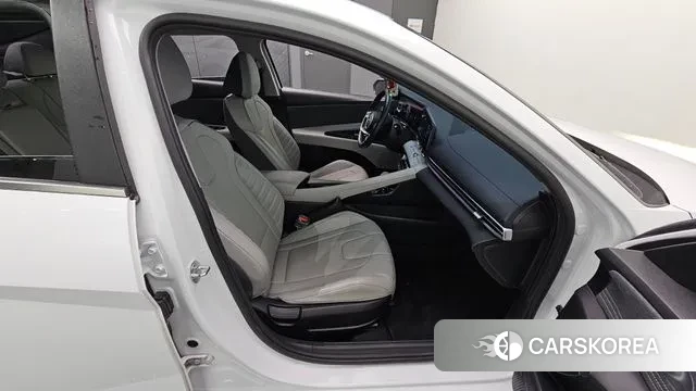 Hyundai Avante (CN7) 2021 Белый из Кореи, фото 3