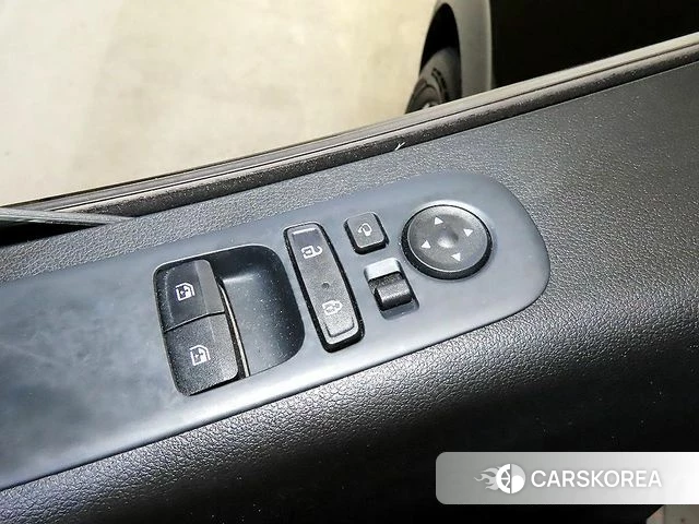 Hyundai Staria 2021 Черный из Кореи, фото 3
