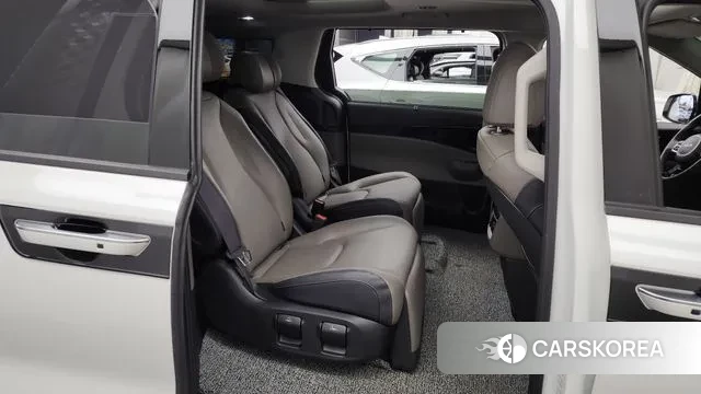 Kia The New Carnival 4th Generation 2024 Белый из Кореи, фото 3