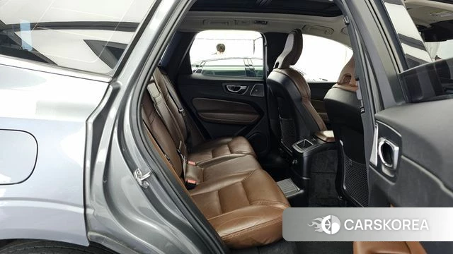 Volvo XC60 second Generation 2019 Серый из Кореи, фото 3