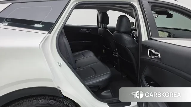 Kia Sportage 5th Generation 2022 Белый из Кореи, фото 3