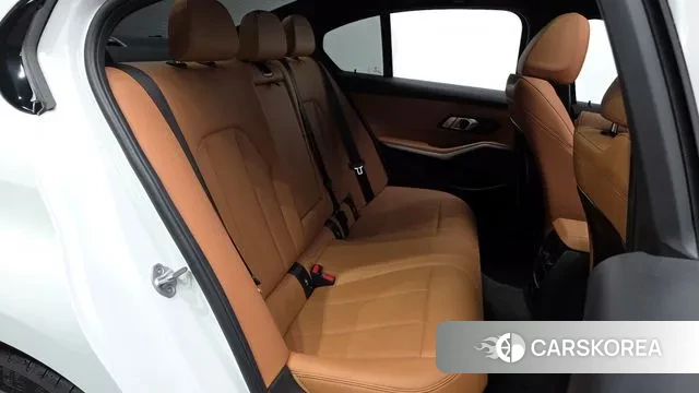 BMW 3 Series (G20) id 3031476 из Кореи 3