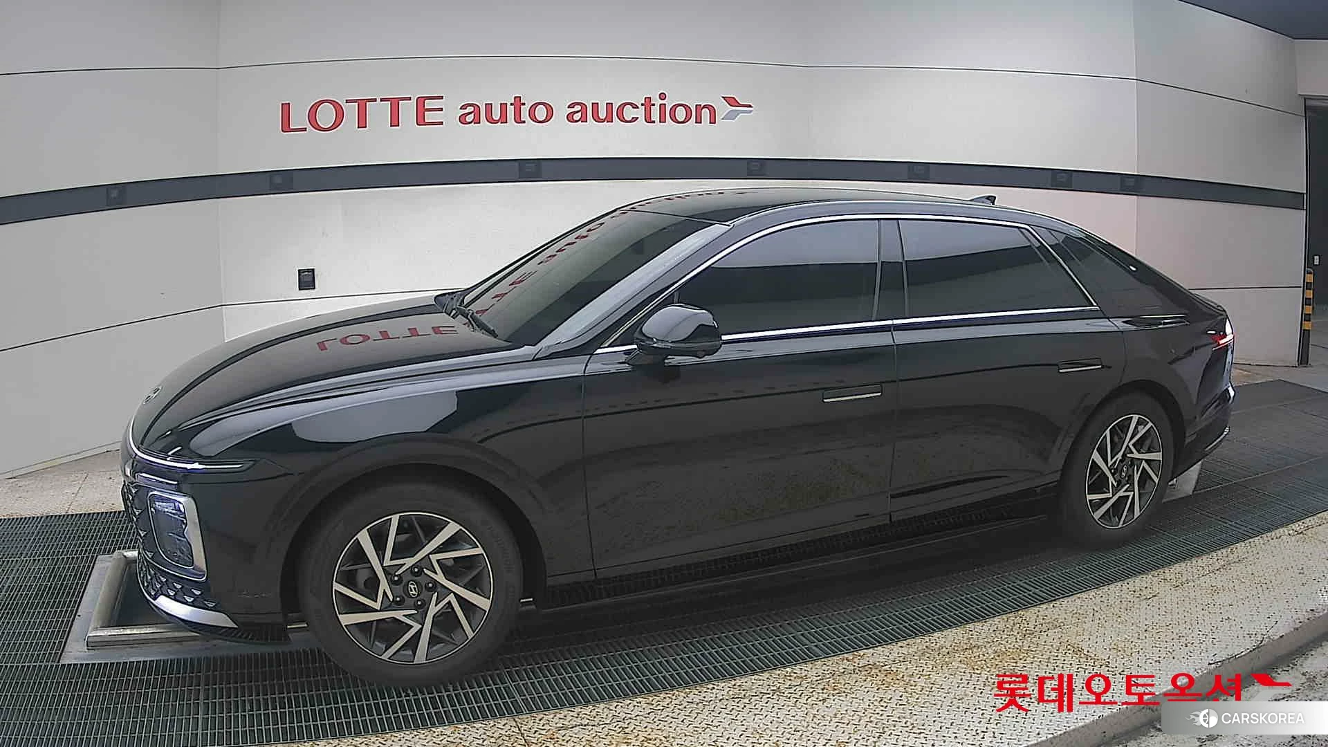 Hyundai Grandeur Hybrid 2023 Abyss Black Pearl из Кореи, фото 3
