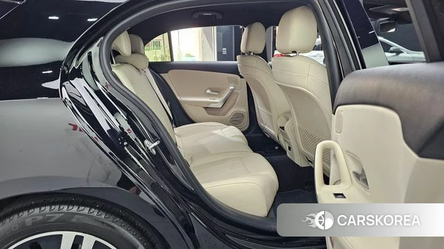 Mercedes-Benz A-Class W177 2021 Черный из Кореи, фото 3
