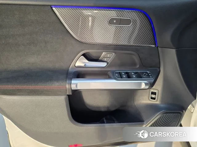 Mercedes-Benz GLB-Class X247 2022 Белый из Кореи, фото 3