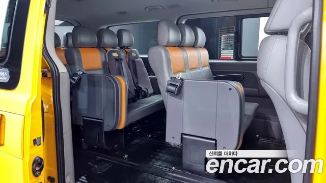 Hyundai The New Grand Starex 2019 Желтый из Кореи, фото 3