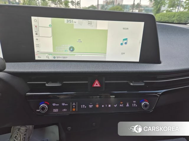 Kia EV6 2021 Жемчужный цвет из Кореи, фото 3