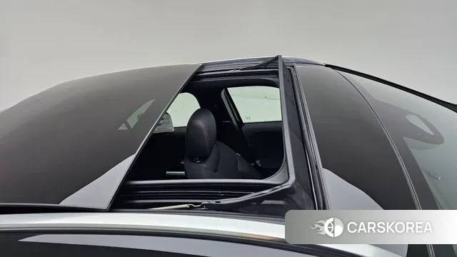 Mercedes-Benz GLA - Class H247 2025 Черный из Кореи, фото 3