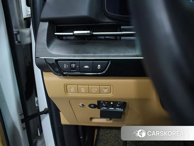 Kia Carnival 4th generation 2021 Белый из Кореи, фото 3