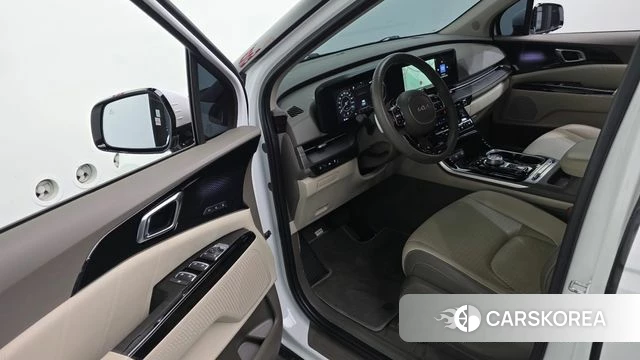 Kia Carnival 4th generation 2023 Белый из Кореи, фото 3
