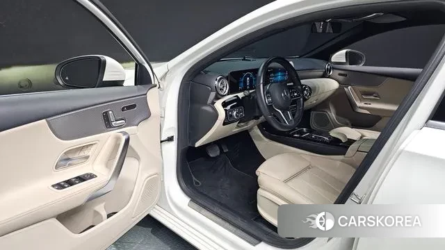 Mercedes-Benz A-Class W177 2020 Белый из Кореи, фото 3