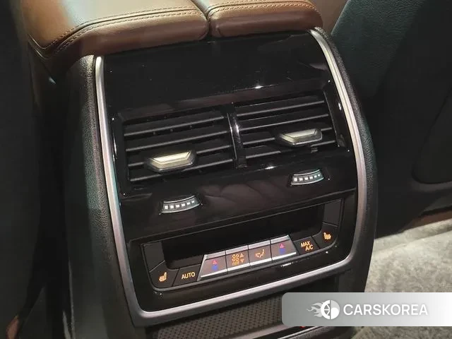 BMW X5 (G05) 2024 Белый из Кореи, фото 3