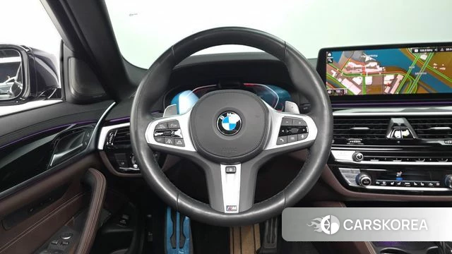 BMW 5 Series (G30) 2023 Черный из Кореи, фото 3