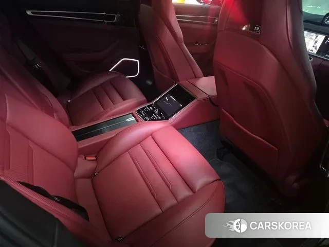 Porsche Panamera (971) 2023 Синий из Кореи, фото 3