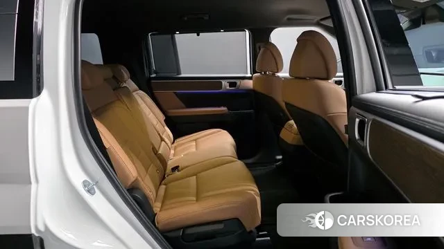 Hyundai Santa Fe (MX5) 2023 Белый из Кореи, фото 3