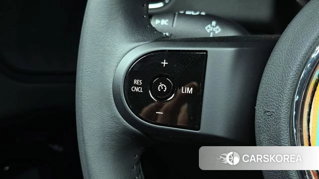 Mini Cooper Countryman 2023 Зеленый из Кореи, фото 3