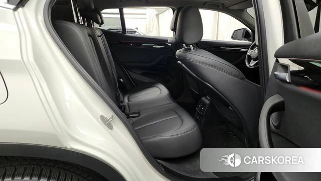 BMW X2 (F39) 2021 Белый из Кореи, фото 3