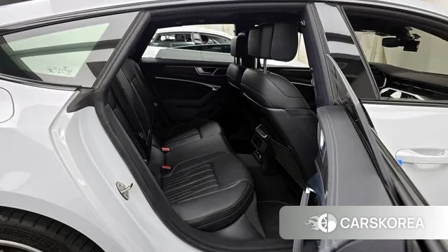 Audi A7 (4K) 2020 Белый из Кореи, фото 3