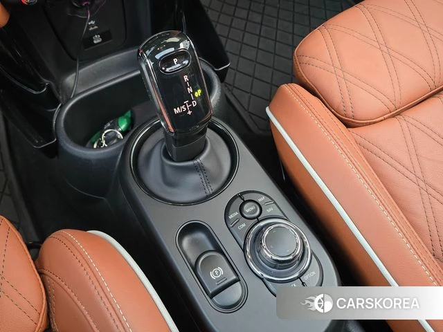 Mini Cooper S 2024 Темно-зеленый из Кореи, фото 3