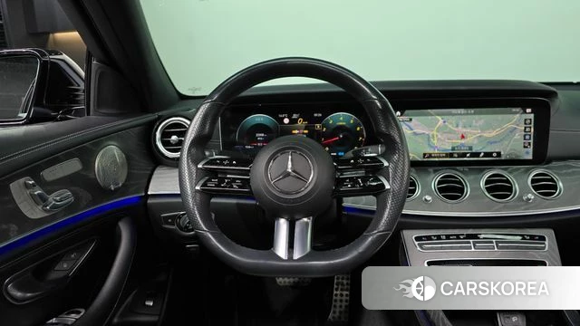 Mercedes-Benz E-Class W213 2021 Черный из Кореи, фото 3