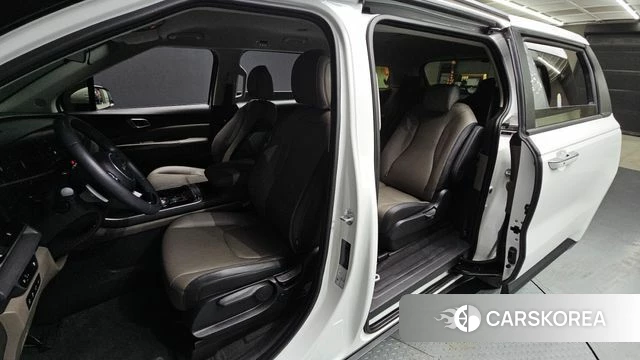 Kia The New Carnival 4th Generation 2024 Белый из Кореи, фото 3