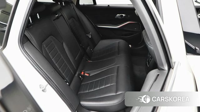 BMW 3 Series (G20) 2021 Белый из Кореи, фото 3